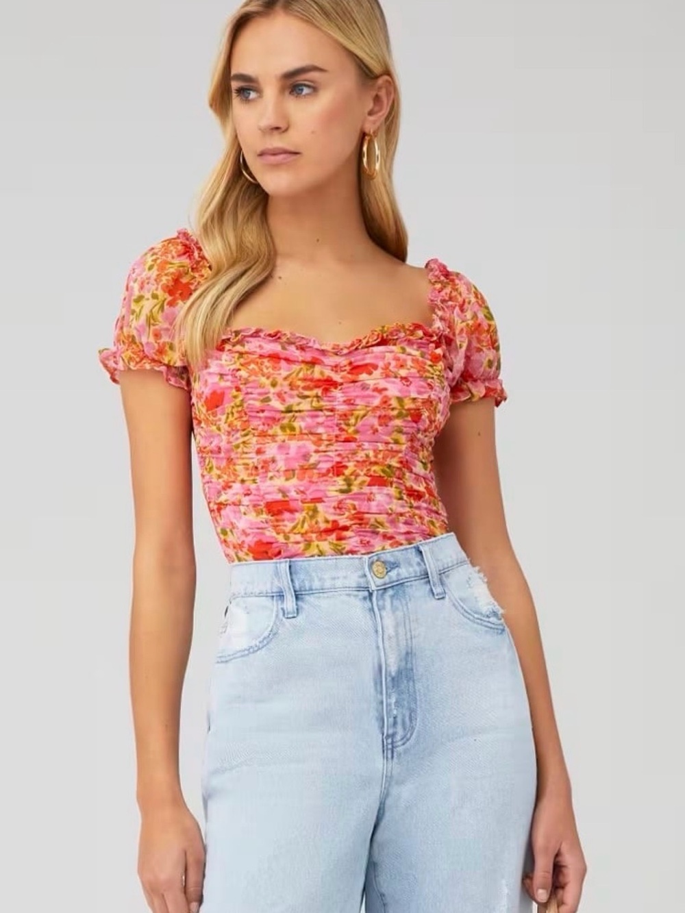 ASTR The Label Floral Ruched Top Size Medium